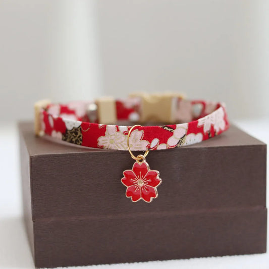 Japanese Sakura Glitter Pet Collar – Custom Engraved Paw Pendant for Cats & Small Dogs